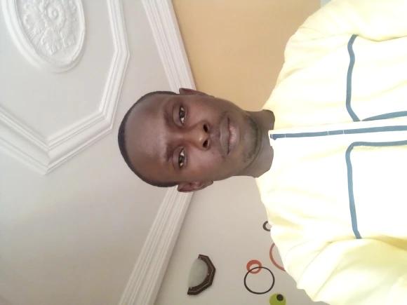 Alfred, 32