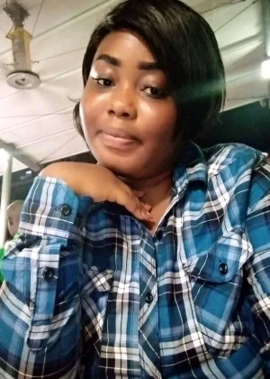 Aurelie, 24