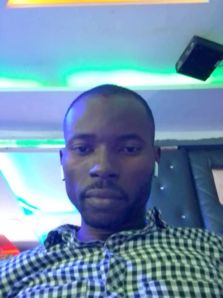 Marc, 38