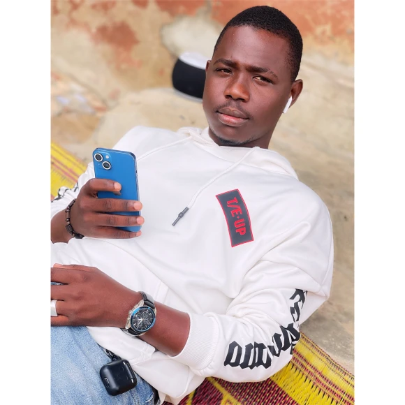 Salim, 30