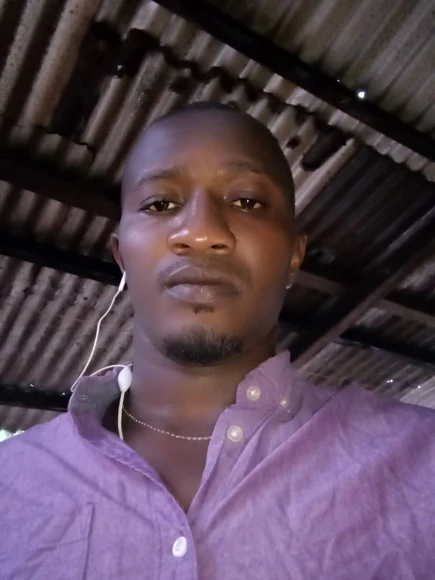 Vassindou, 35